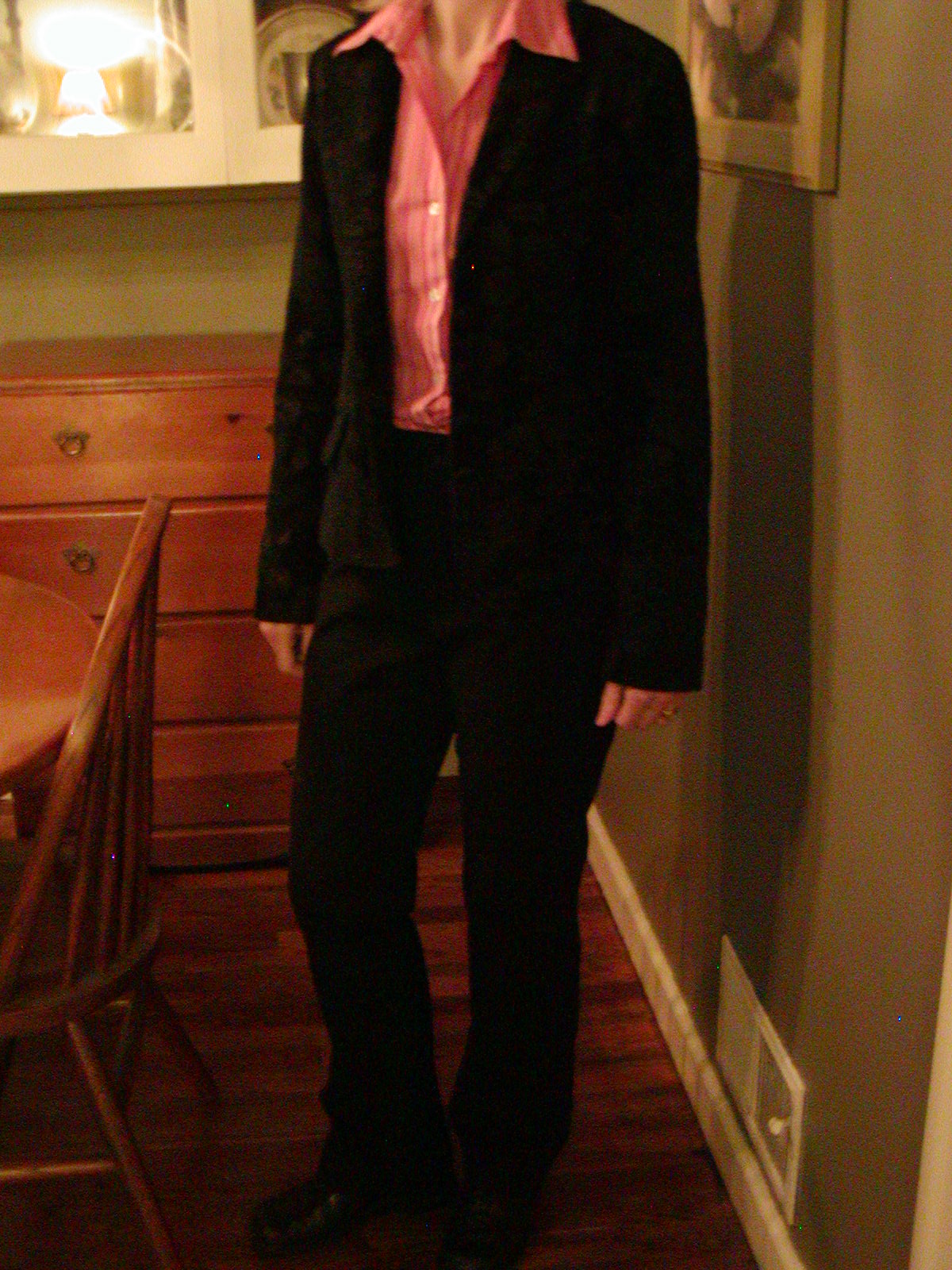 black-slacks-pink-striped-shirt-black-jacket.JPG